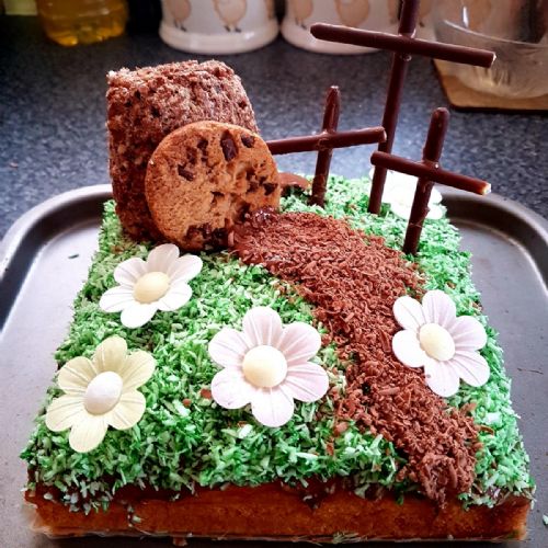 megan easter garden